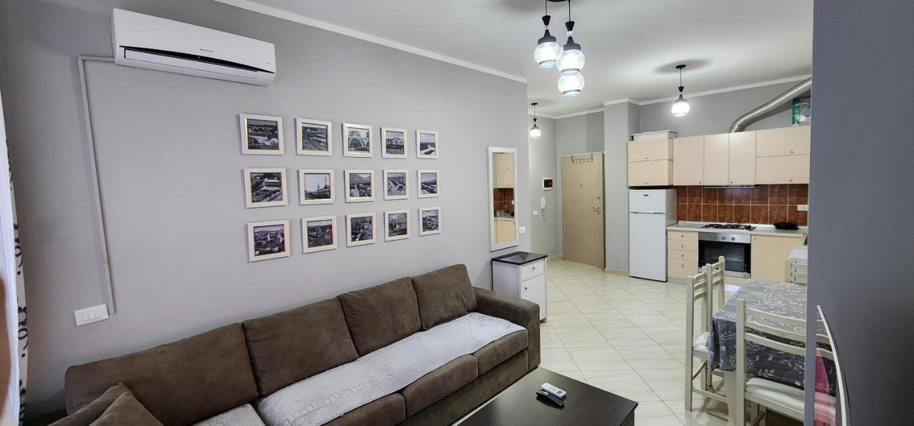 Pleasing Place With Free Parking On Site In Tirana Komuna E Parisit מראה חיצוני תמונה